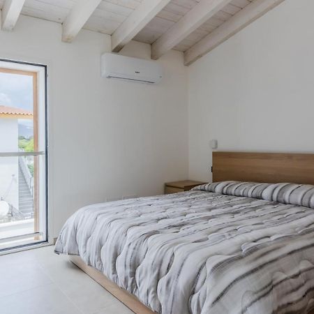 Pula Comfy Apartment W/ Private Parking エクステリア 写真