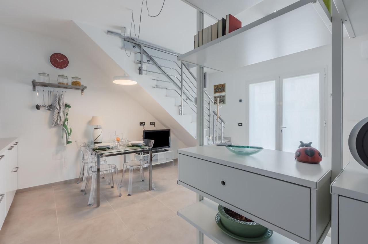 Pula Comfy Apartment W/ Private Parking エクステリア 写真